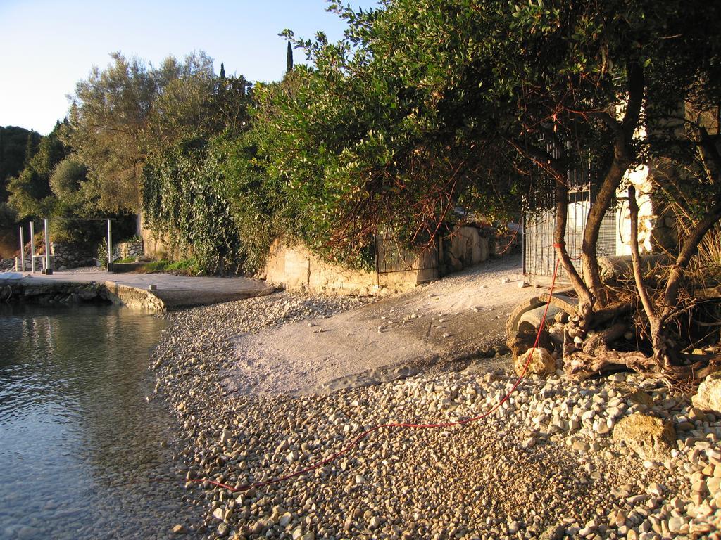 Korakias Seaview Villa Yénion Exteriör bild
